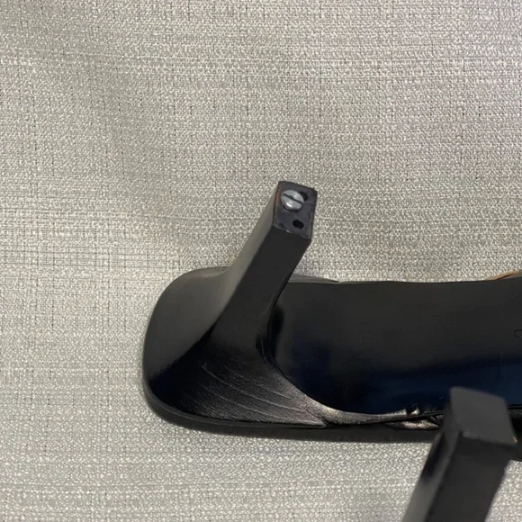 Coach kitten heels Black and Tan Women's Shoes Y2K - Picture 8 of 8